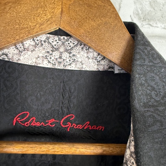 Robert Graham Designer All Black Paisley Print Flip Cuff Dress Shirt Mens XL - Picture 3 of 8